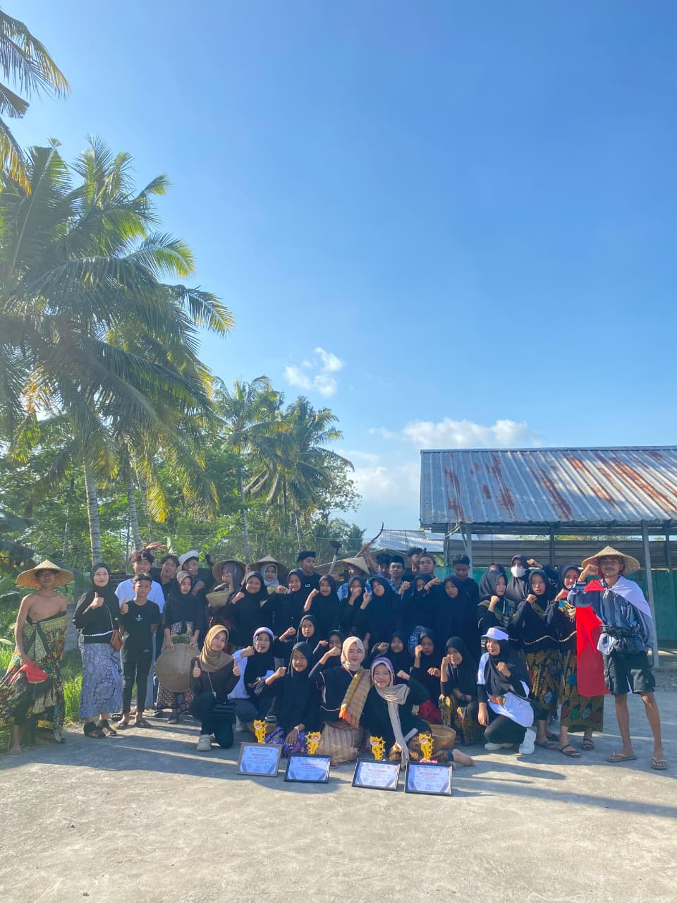 Semarak HUT RI ke-80! Karnaval dan Pembagian Juara Gerak Jalan Tingkat Desa